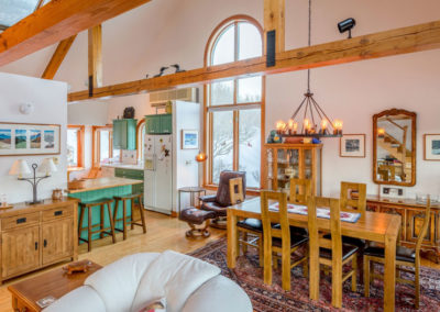 Vermont Dining Room | Vermont Icelandic Horse Farm & Lodging in Waitsfield